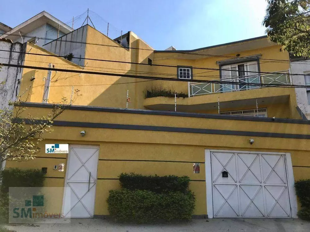 Sobrado à venda com 4 quartos, 134m² - Foto 1