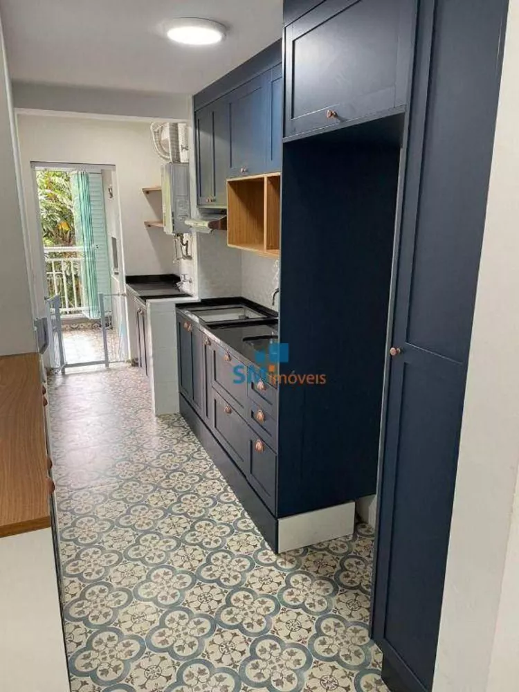 Apartamento à venda com 3 quartos, 80m² - Foto 2