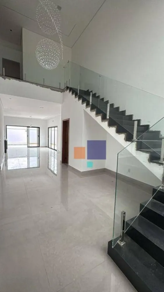 Sobrado, 4 quartos, 234 m² - Foto 1
