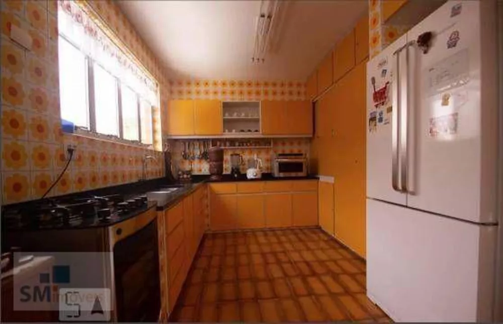 Sobrado à venda com 4 quartos, 300m² - Foto 4