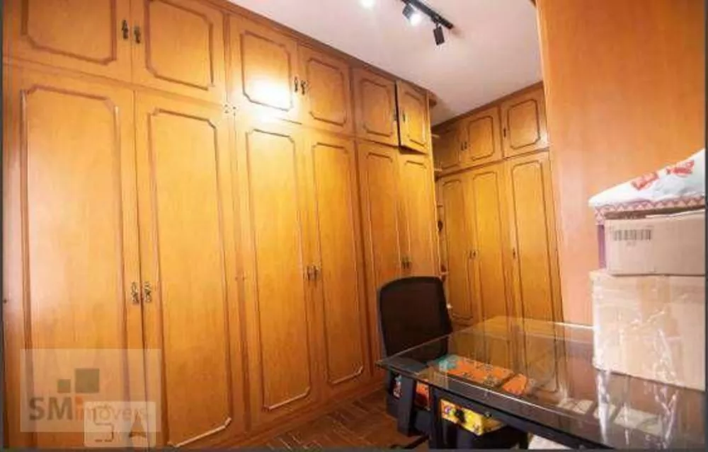 Sobrado à venda com 4 quartos, 300m² - Foto 8