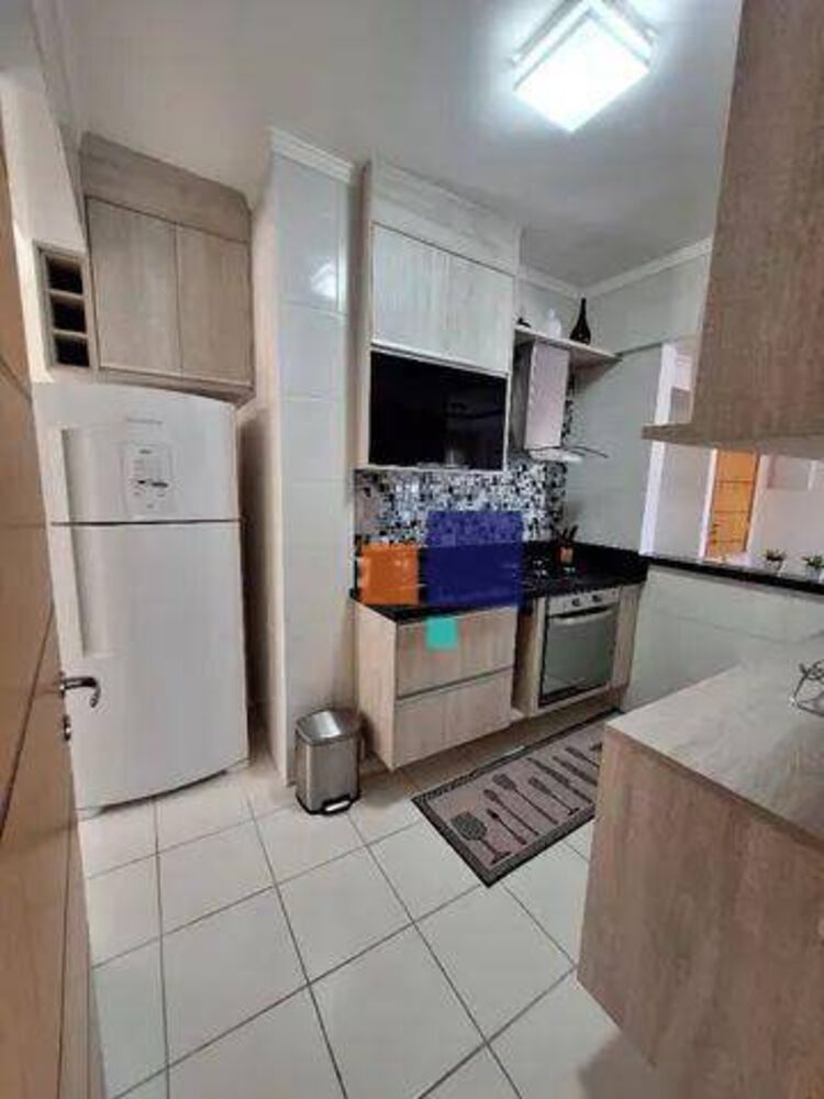 Apartamento à venda com 2 quartos, 60m² - Foto 3