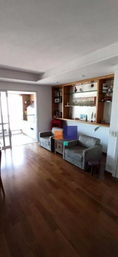 Apartamento à venda com 3 quartos, 130m² - Foto 4