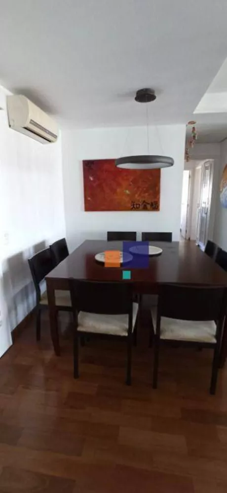 Apartamento à venda com 3 quartos, 130m² - Foto 2