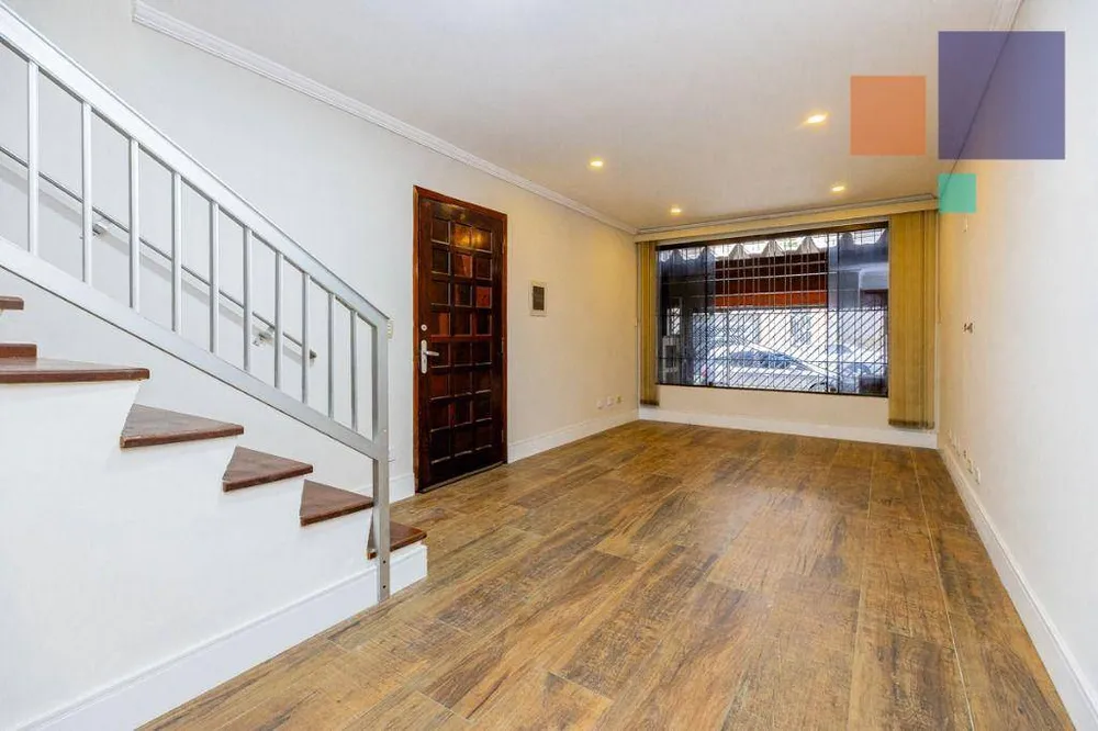 Casa, 3 quartos, 219 m² - Foto 1