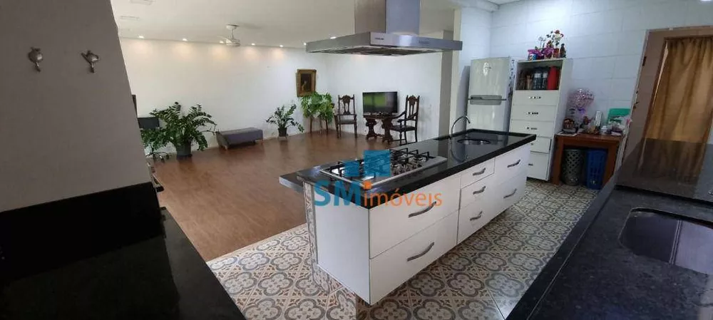 Casa à venda com 3 quartos, 360m² - Foto 3