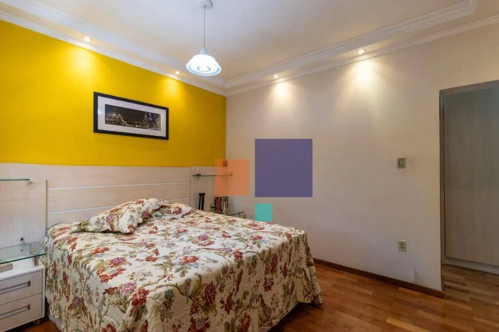 Sobrado, 3 quartos, 241 m² - Foto 4