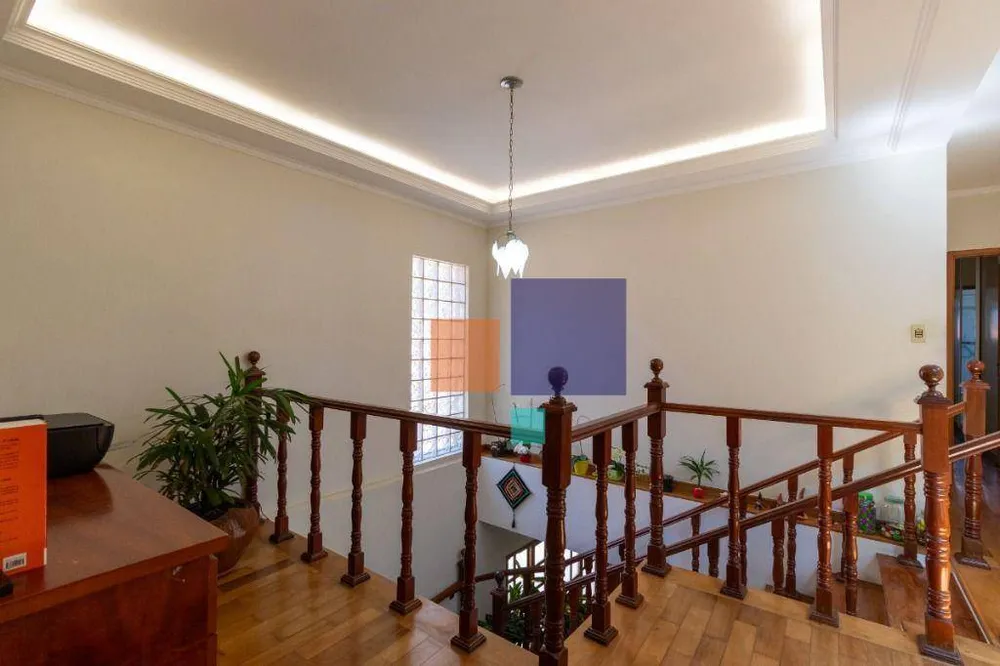 Sobrado, 3 quartos, 241 m² - Foto 2