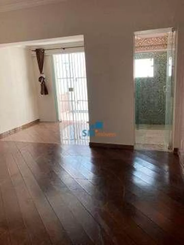 Sobrado à venda com 4 quartos, 186m² - Foto 1