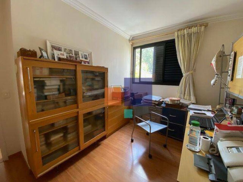 Apartamento para alugar com 3 quartos, 118m² - Foto 11