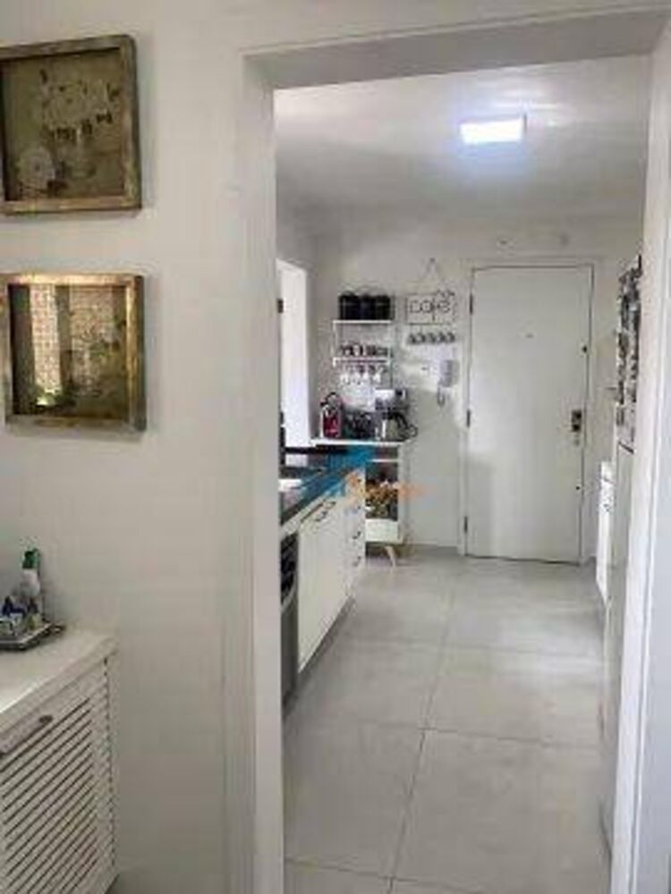 Apartamento à venda com 3 quartos, 150m² - Foto 8