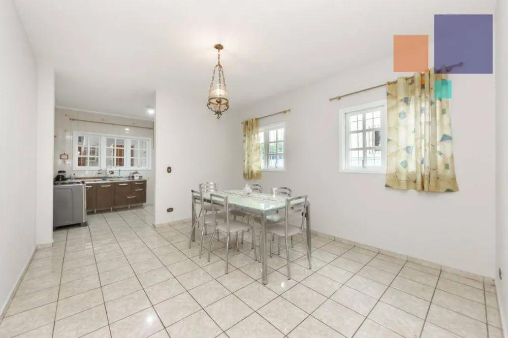 Sobrado, 3 quartos, 243 m² - Foto 1