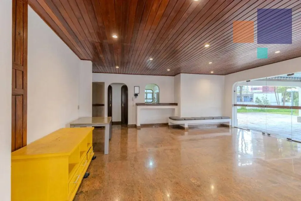 Apartamento, 3 quartos, 215 m² - Foto 2