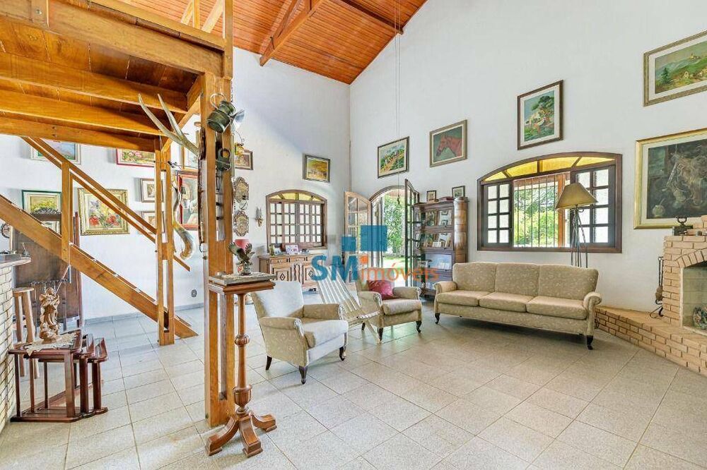 Chácara à venda com 6 quartos, 2350m² - Foto 10