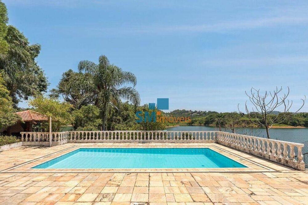 Chácara à venda com 6 quartos, 2350m² - Foto 4