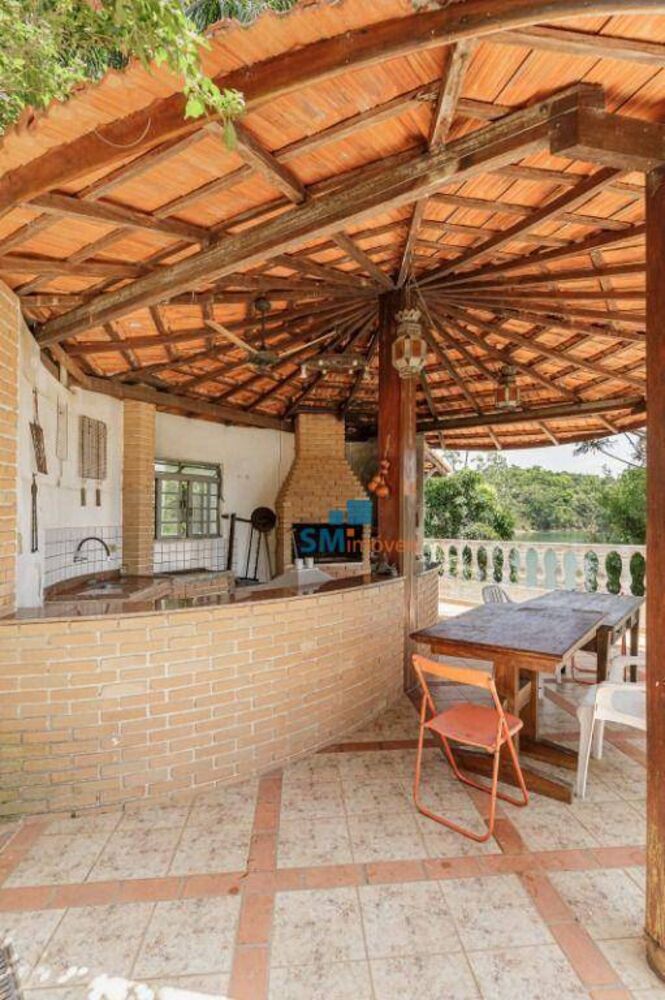 Chácara à venda com 6 quartos, 2350m² - Foto 6
