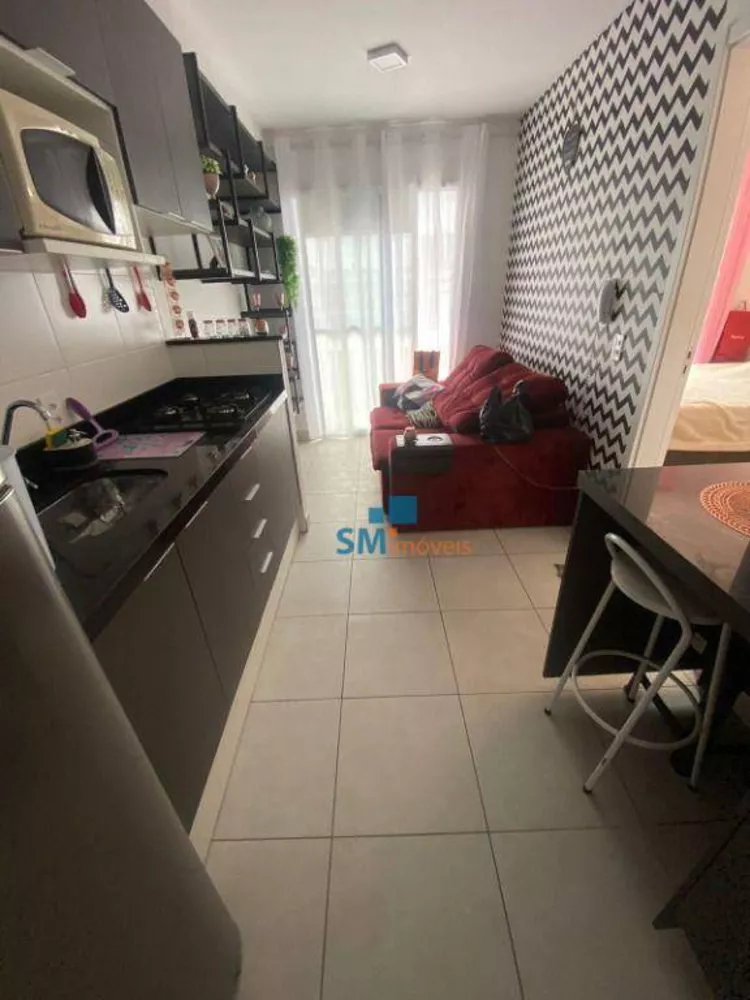 Apartamento à venda com 1 quarto, 30m² - Foto 2