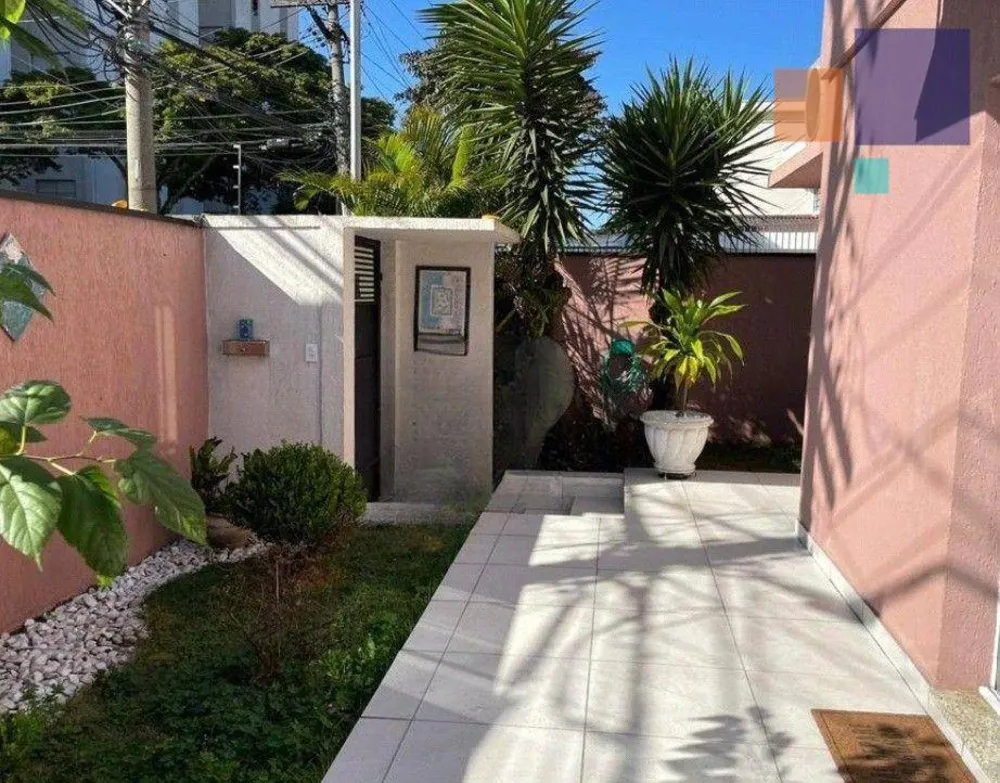 Casa, 3 quartos, 270 m² - Foto 6