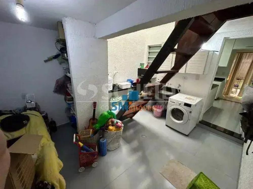 Sobrado à venda com 3 quartos, 100m² - Foto 4