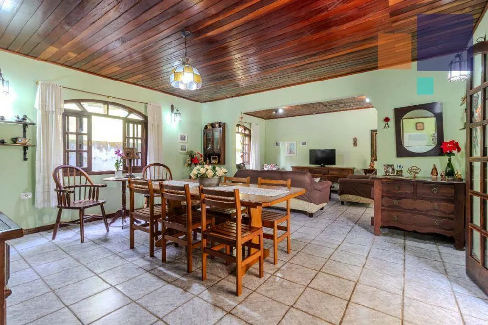 Casa, 5 quartos, 365 m² - Foto 3