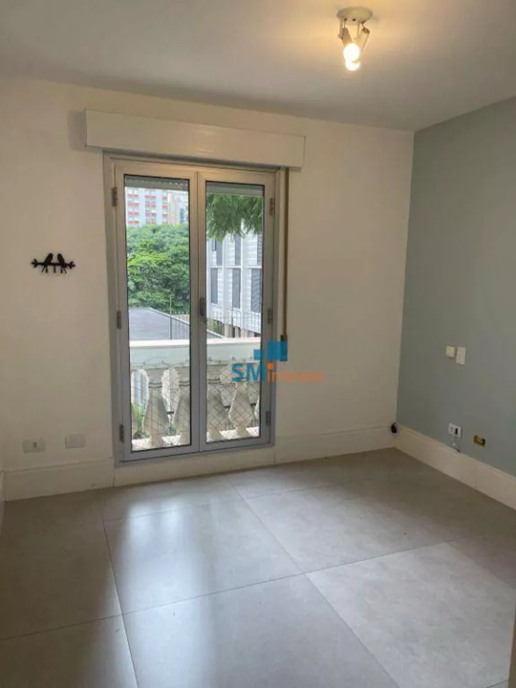 Apartamento à venda com 2 quartos, 87m² - Foto 2