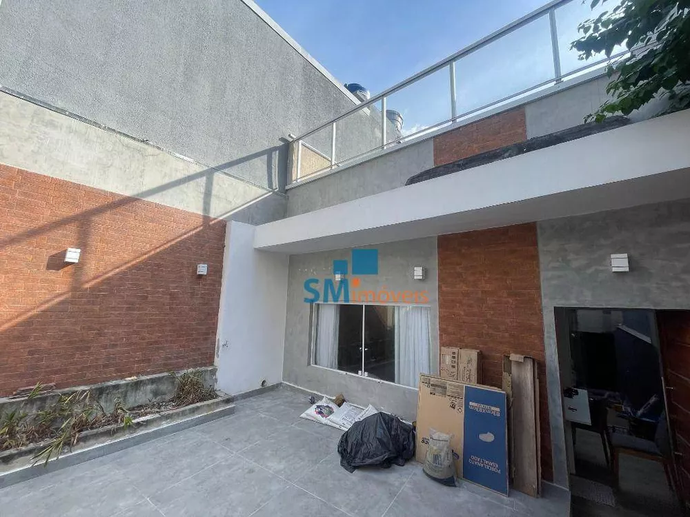 Casa à venda com 2 quartos, 220m² - Foto 4