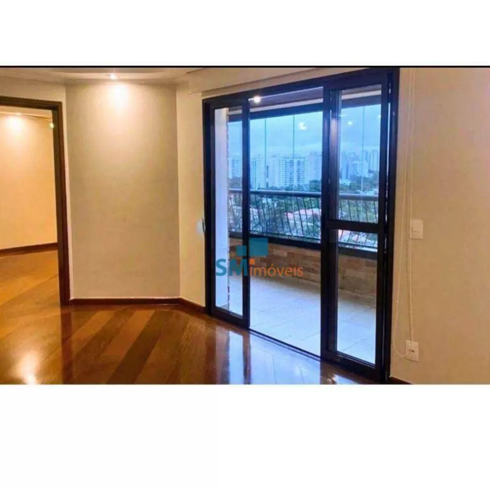 Apartamento à venda com 3 quartos, 140m² - Foto 4