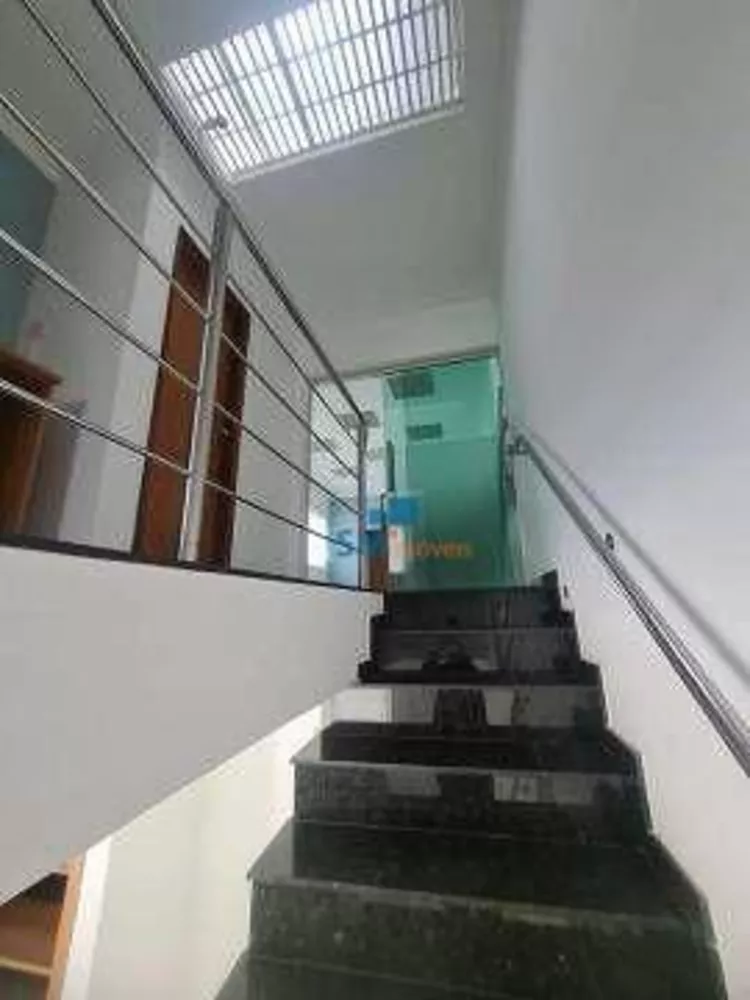 Sobrado à venda com 4 quartos, 220m² - Foto 7