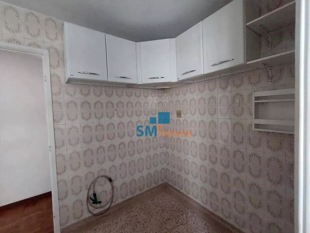 Apartamento à venda com 2 quartos, 58m² - Foto 2