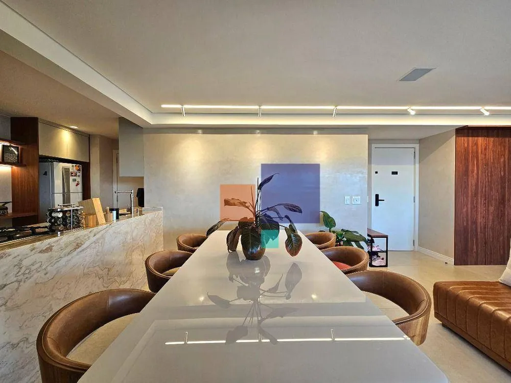 Apartamento, 3 quartos, 146 m² - Foto 2