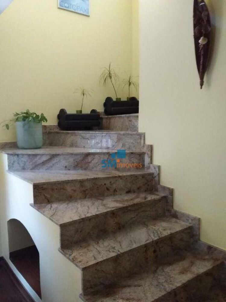 Sobrado à venda com 3 quartos, 248m² - Foto 8