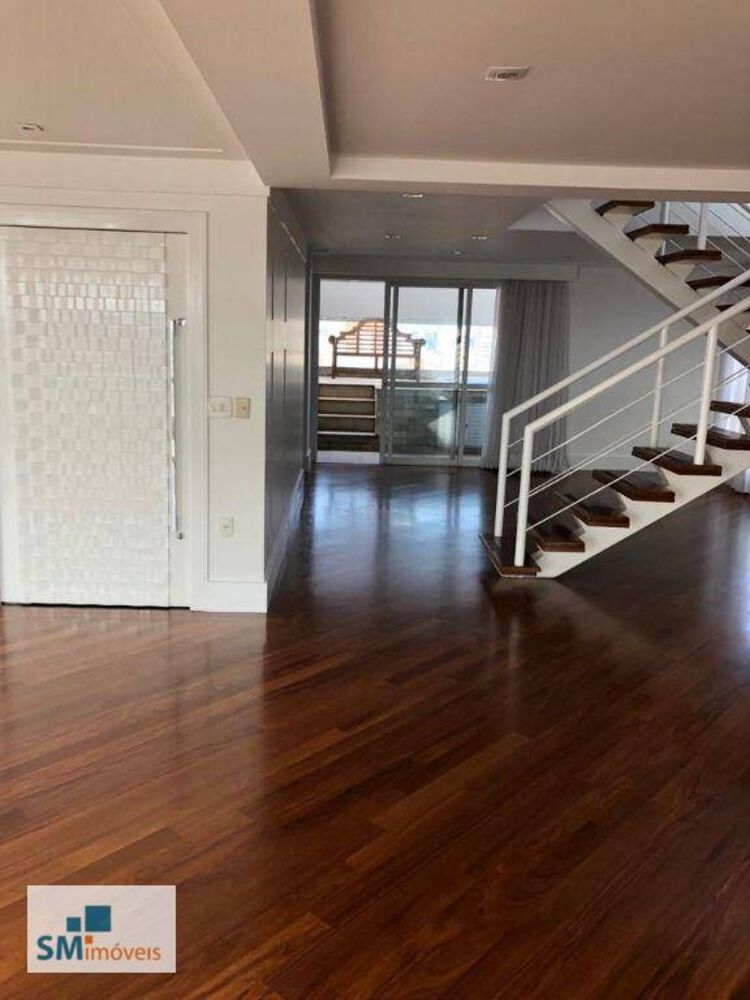 Cobertura para alugar com 4 quartos, 300m² - Foto 2