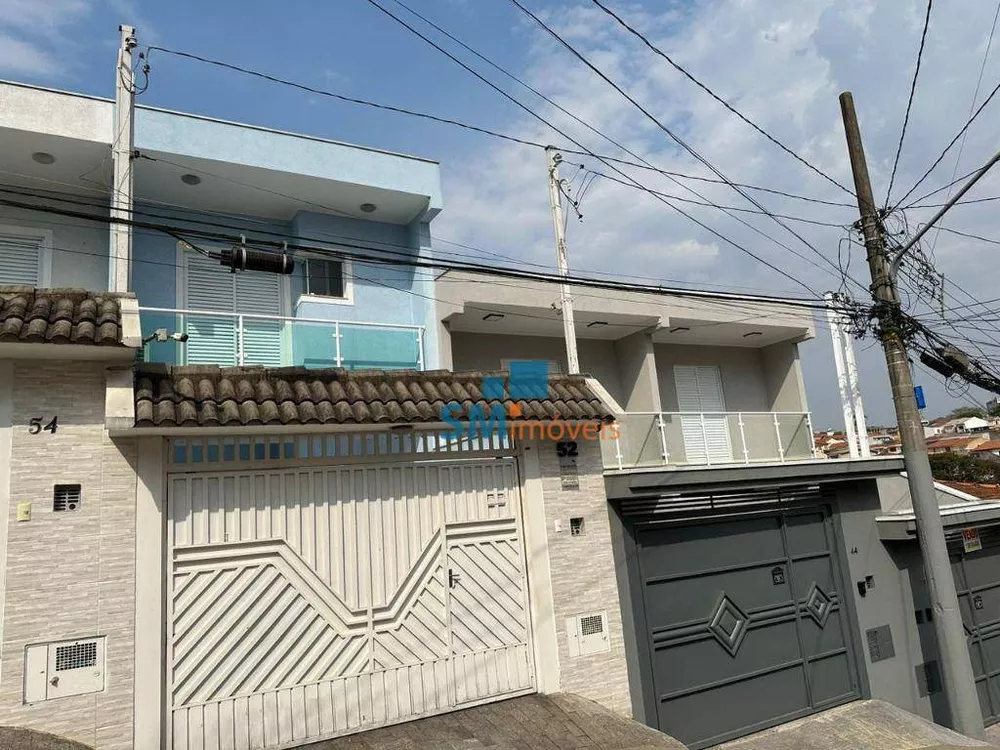 Sobrado à venda com 3 quartos, 110m² - Foto 1