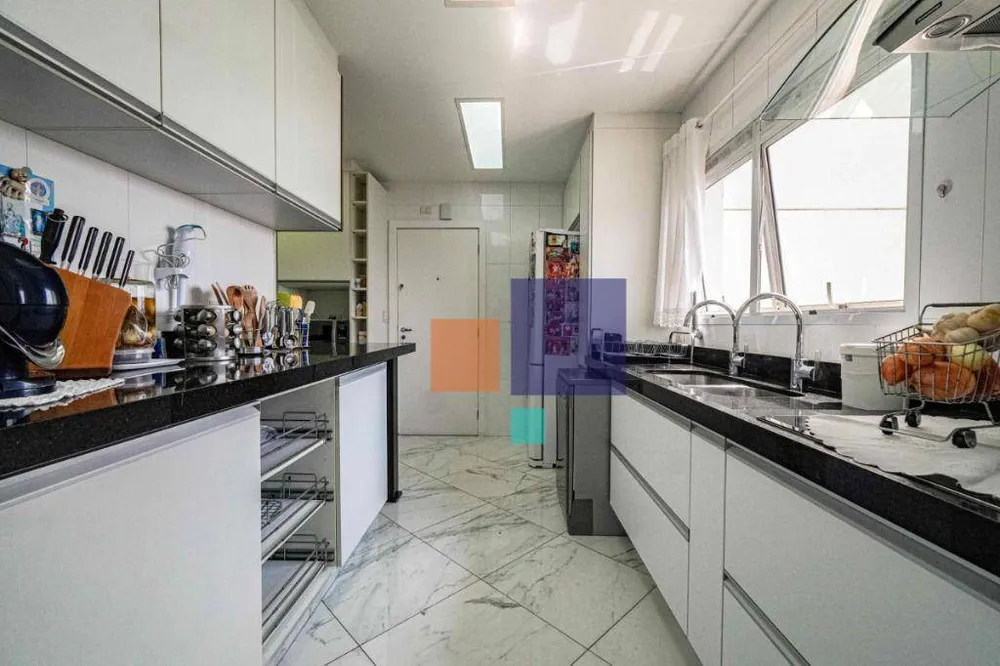 Cobertura, 3 quartos, 287 m² - Foto 2