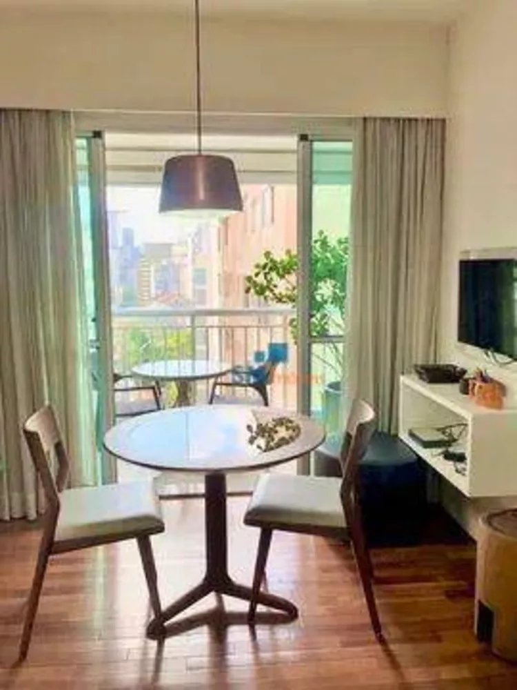 Apartamento para alugar com 1 quarto, 37m² - Foto 1