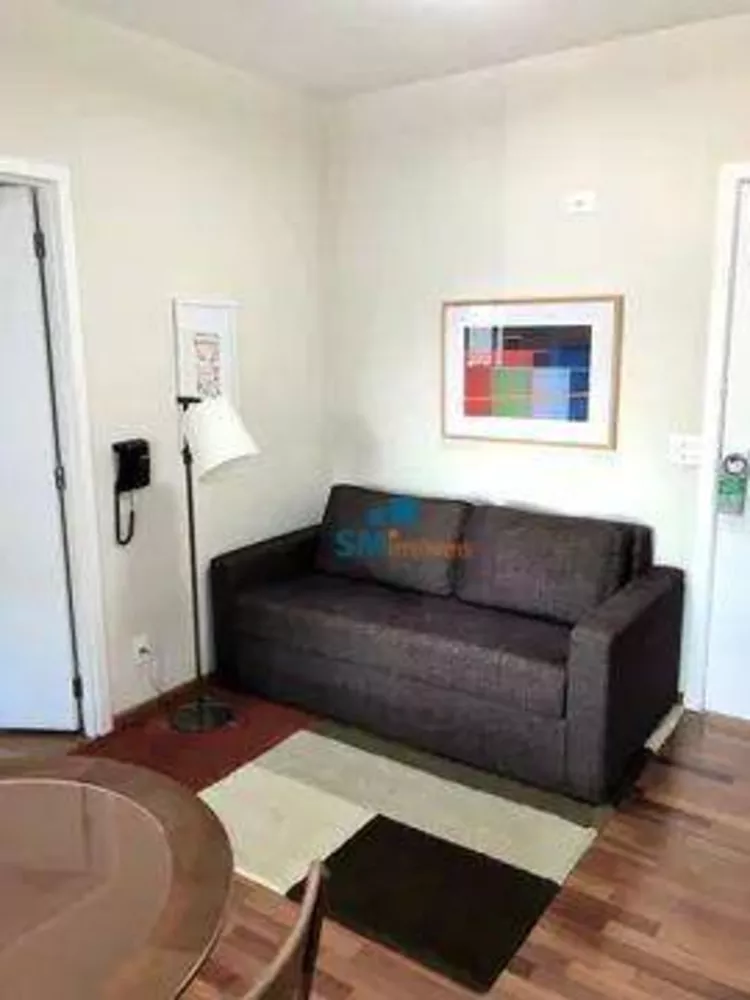 Apartamento para alugar com 1 quarto, 37m² - Foto 2