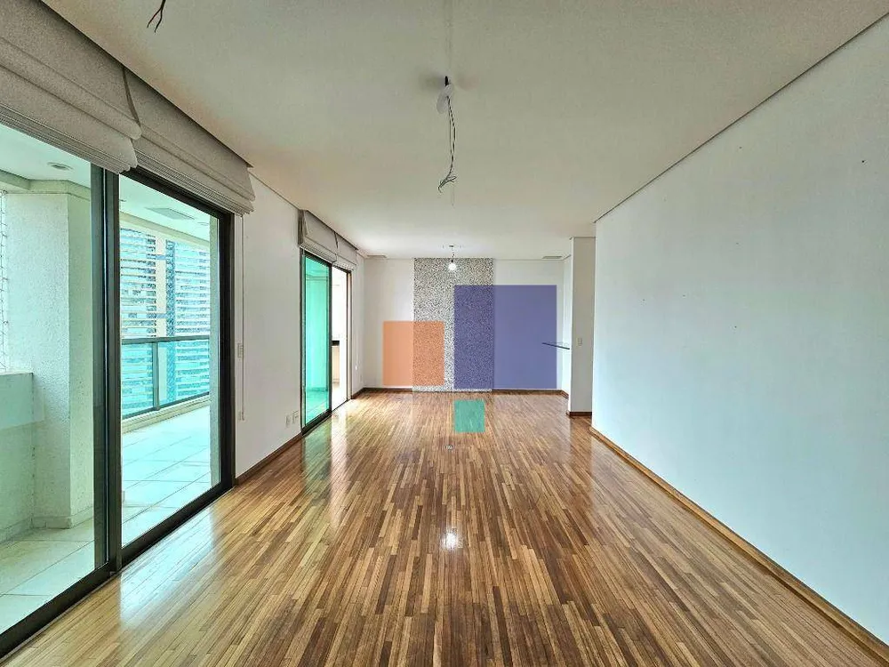 Apartamento, 3 quartos, 147 m² - Foto 2