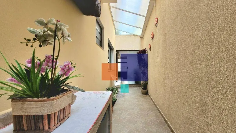 Sobrado, 3 quartos, 264 m² - Foto 2