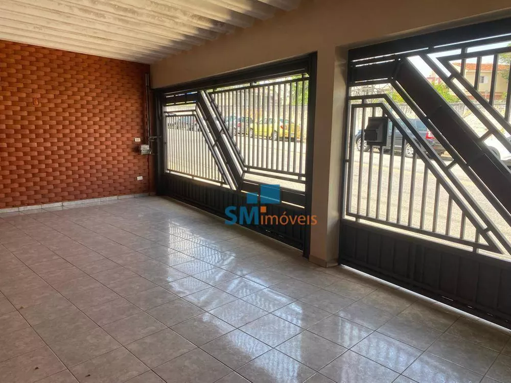 Sobrado à venda com 5 quartos, 236m² - Foto 3