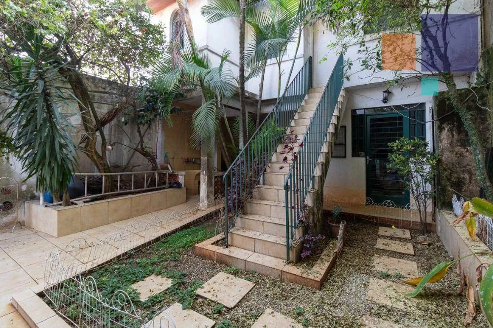 Sobrado, 4 quartos, 205 m² - Foto 1