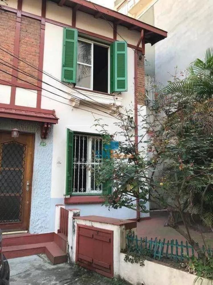 Sobrado à venda com 3 quartos, 130m² - Foto 1