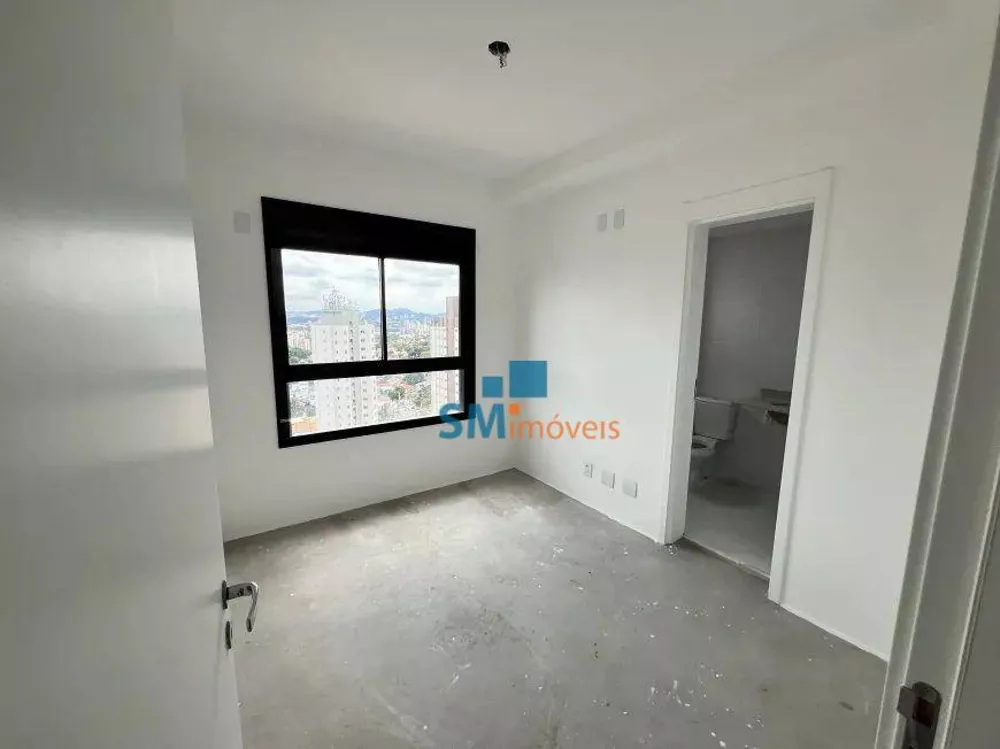 Apartamento à venda com 3 quartos, 218m² - Foto 4