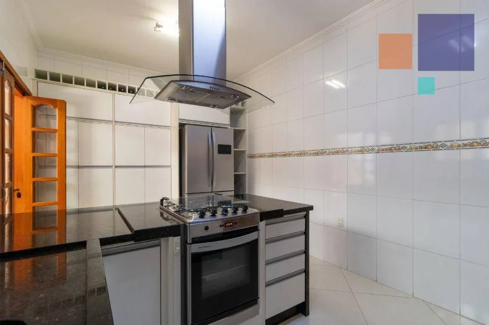 Sobrado, 3 quartos, 241 m² - Foto 6