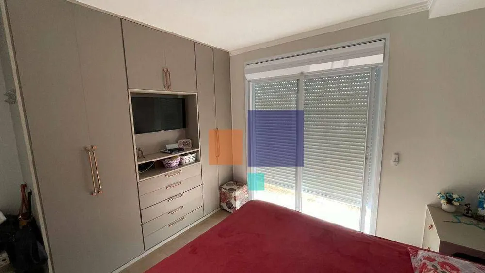 Casa, 3 quartos, 252 m² - Foto 7