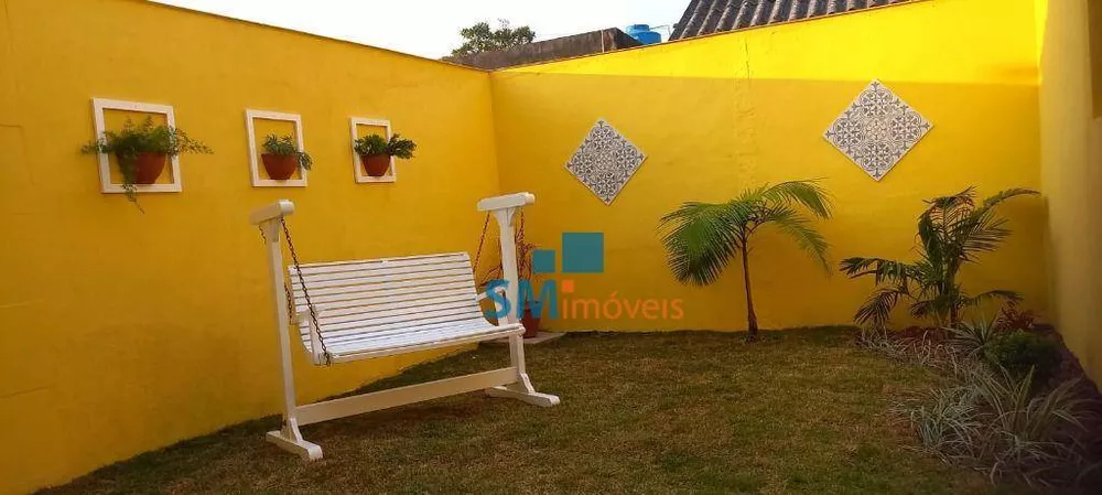 Casa à venda com 3 quartos, 76m² - Foto 3