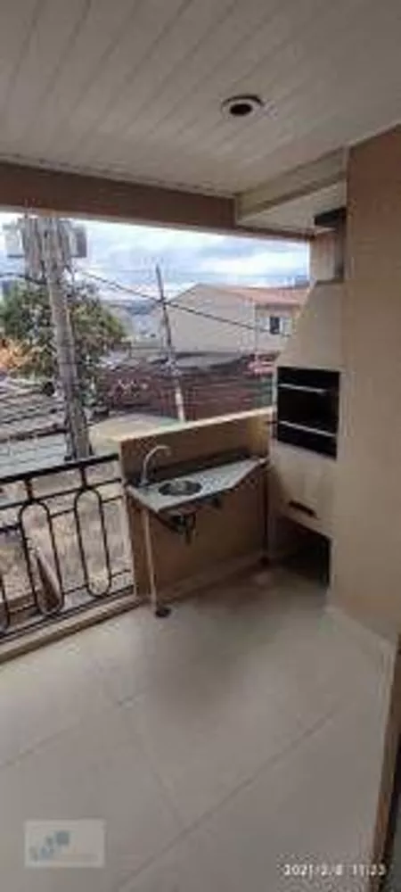 Apartamento à venda com 3 quartos, 90m² - Foto 4