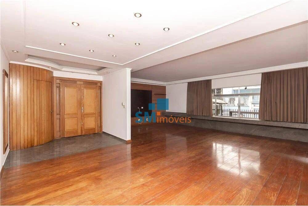 Sobrado à venda com 4 quartos, 433m² - Foto 1