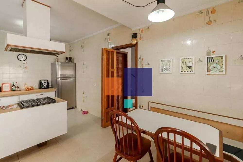 Casa à venda com 3 quartos, 200m² - Foto 3