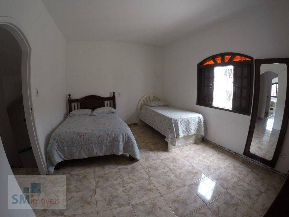 Sobrado à venda com 3 quartos, 270m² - Foto 2