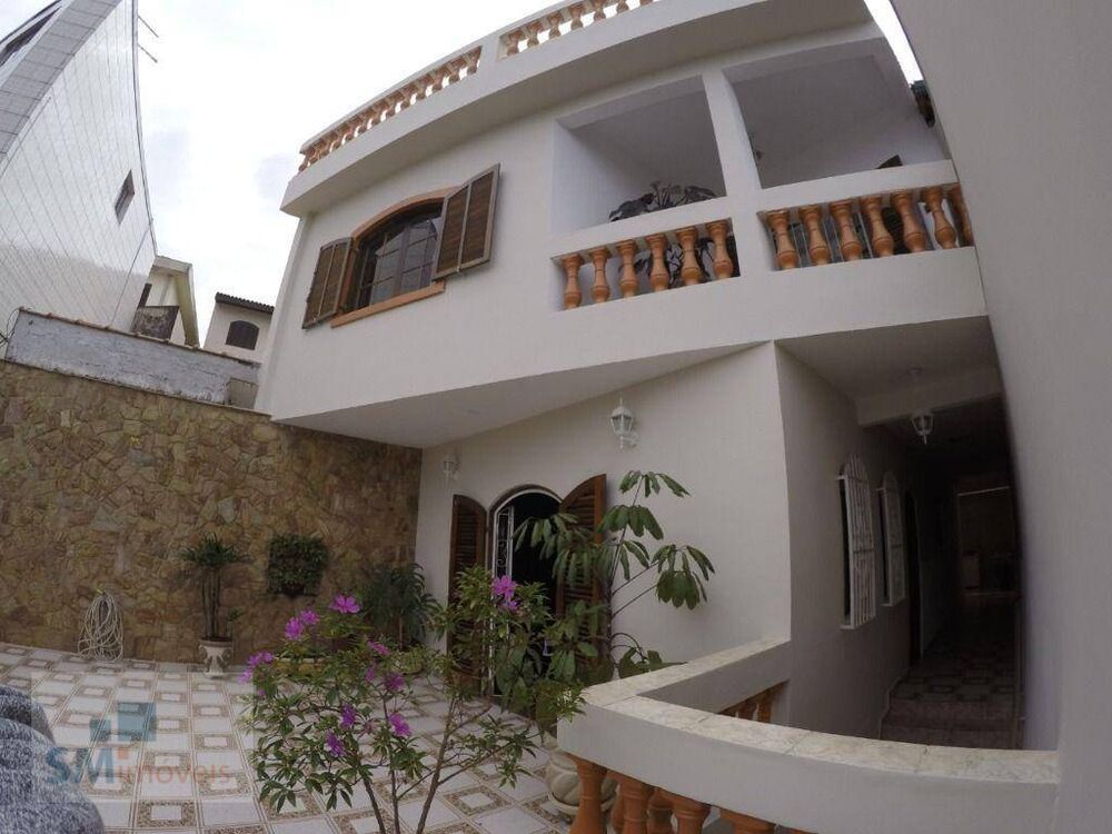 Sobrado à venda com 3 quartos, 270m² - Foto 3